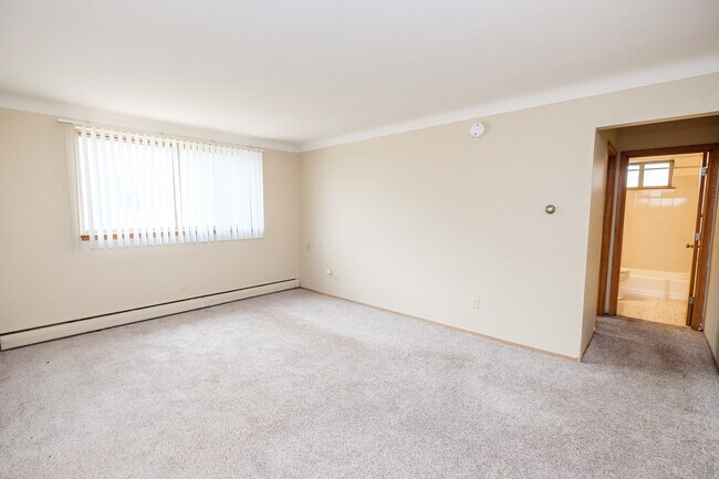 Building Photo - Rose Park Apartments