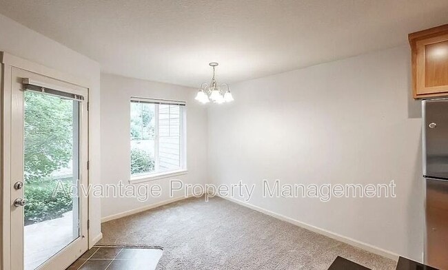 Building Photo - 6298 SW Grand Oaks Dr