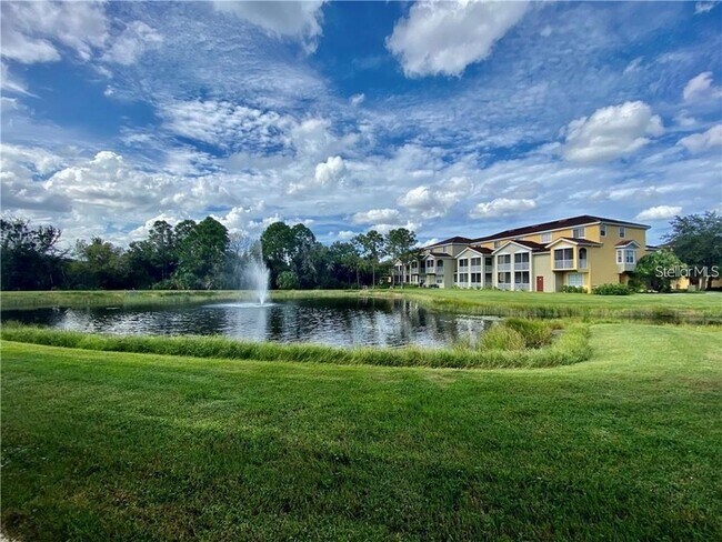 Building Photo - 5655 Bentgrass Dr