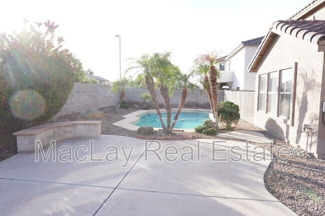 Building Photo - 3281 S Martingale Rd