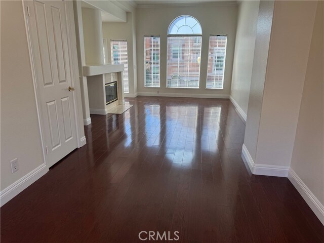 Building Photo - 9 Torrigiani Aisle