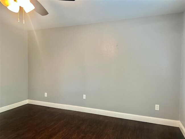 Building Photo - 11407 Bristle Oak Trail