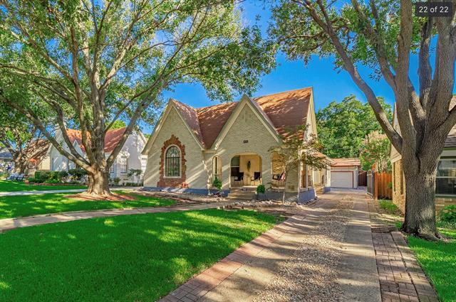 Building Photo - 915 Stewart Dr