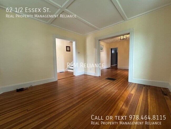 Building Photo - 62 1/2 Essex St.-