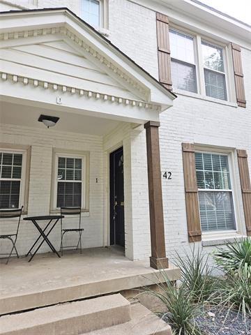 Building Photo - 4142 Hyer St