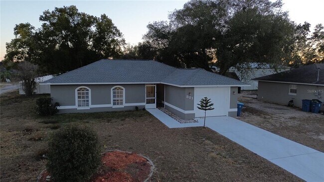 Building Photo - 801 North Blvd W