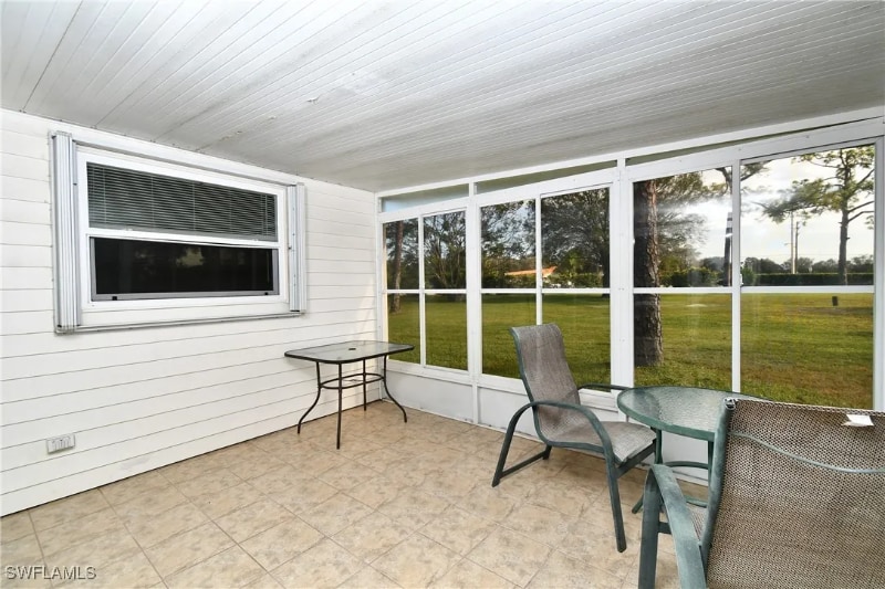 Building Photo - 3 Desert Candle Cir