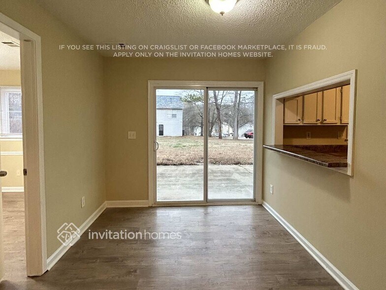 Building Photo - 4756 Saddleridge Rd