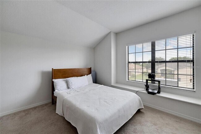 Building Photo - 307 Star Shell Dr