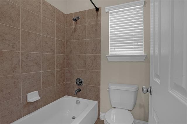 Building Photo - 1702 Tulare Dr