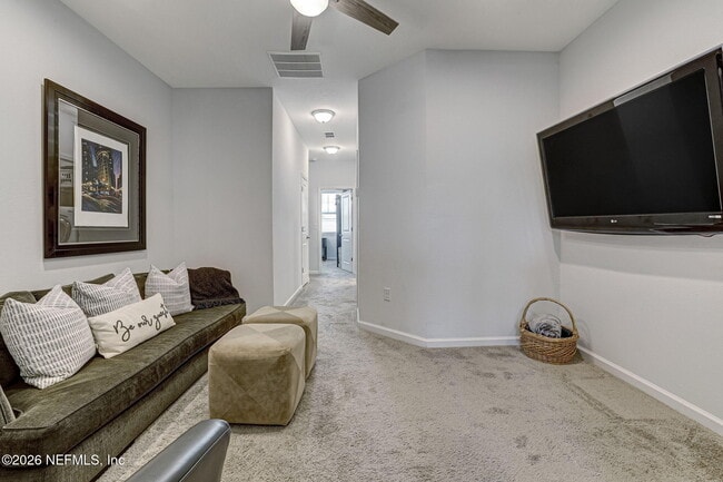 Building Photo - 124 Pine Bluff Dr