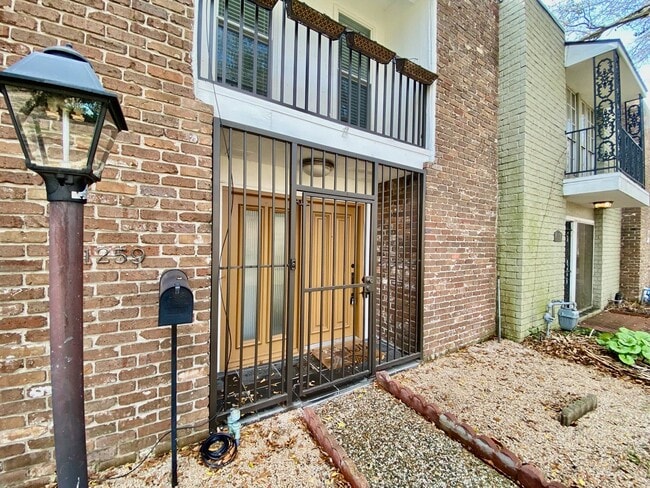 Building Photo - 1259 Blalock Rd