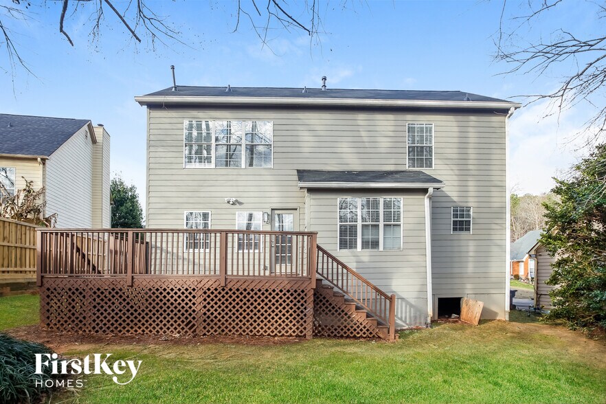 Building Photo - 1404 Chapel Hill Ln SW