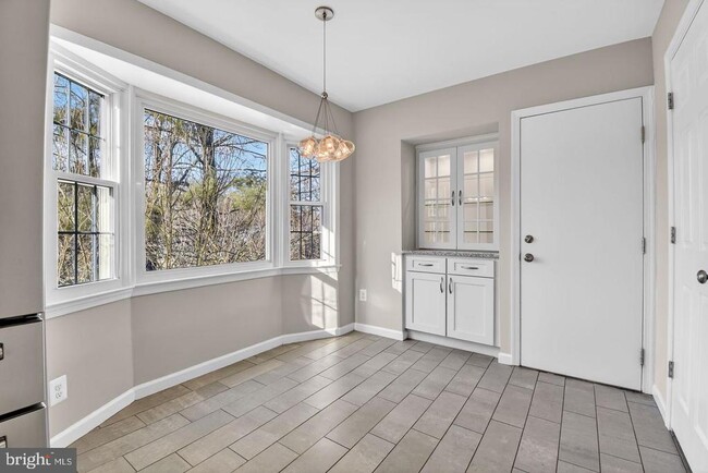 Building Photo - 1302 Clayborne House Ct