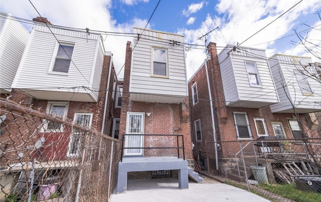 Building Photo - 6208 Haverford Ave