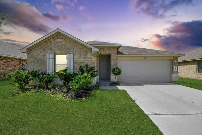 Building Photo - 21314 Sleepy Willow St