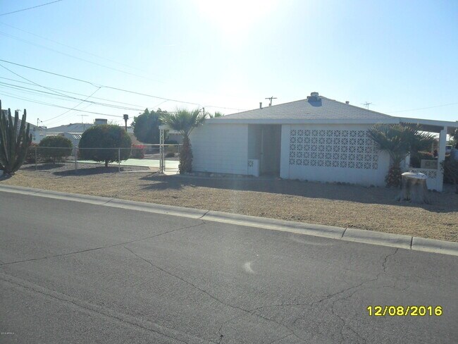 Building Photo - 11363 N 113th Ave
