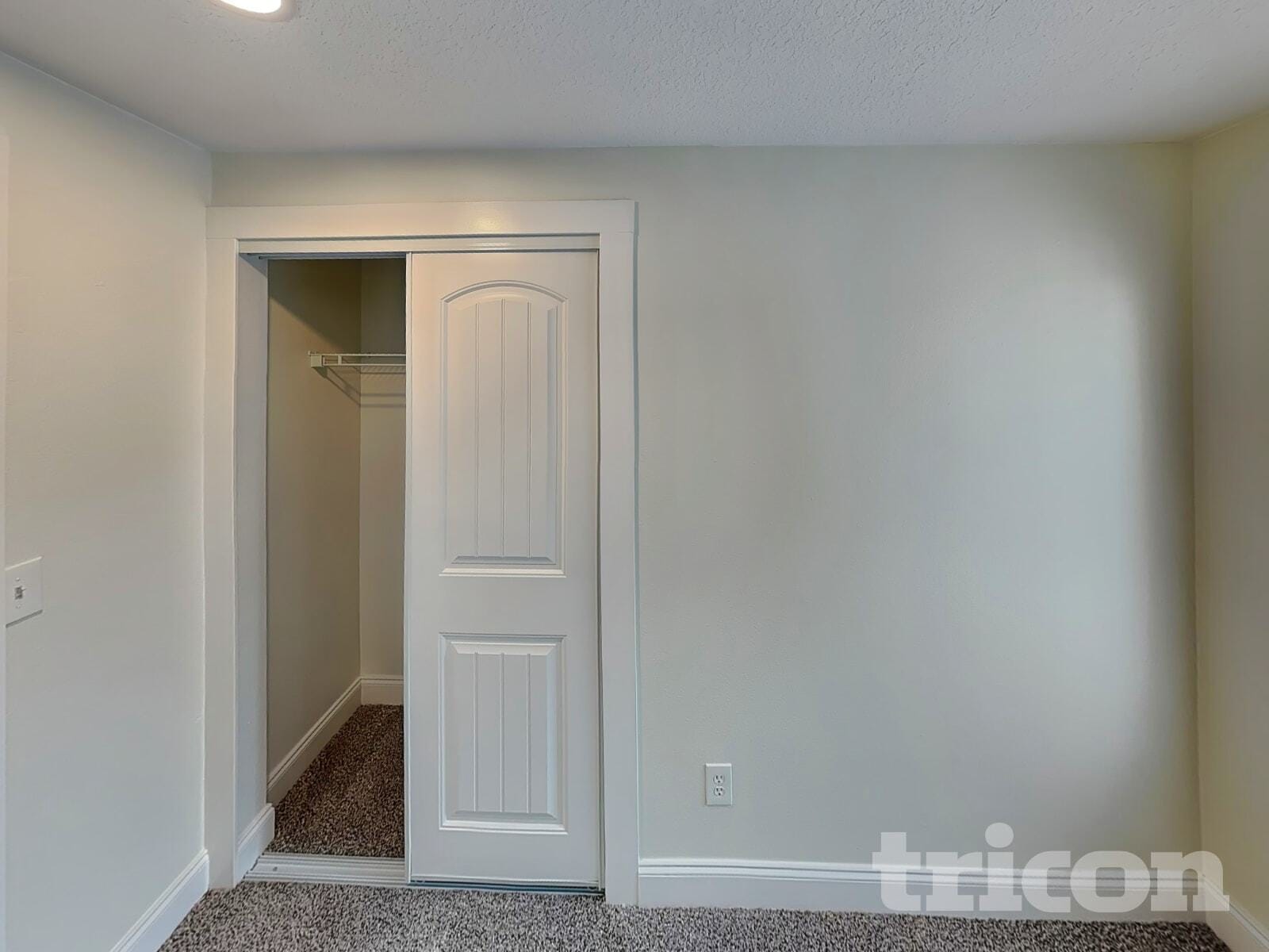 Building Photo - 407 SW Scotton Way