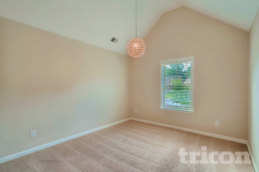 Building Photo - 2429 Austin Common Way