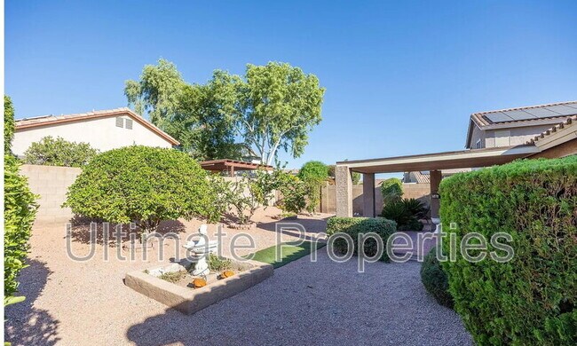 Building Photo - 10824 W Sands Dr