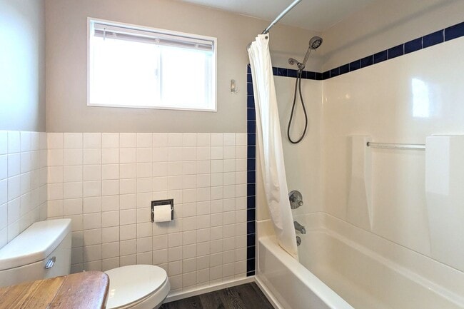 Building Photo - 3022 Federal Ave