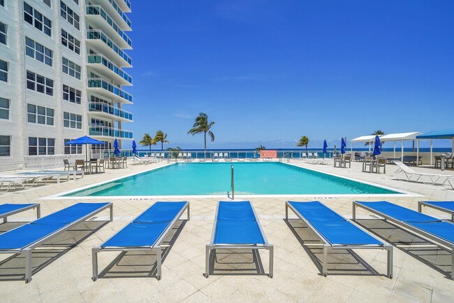 Building Photo - 3900 Galt Ocean Dr