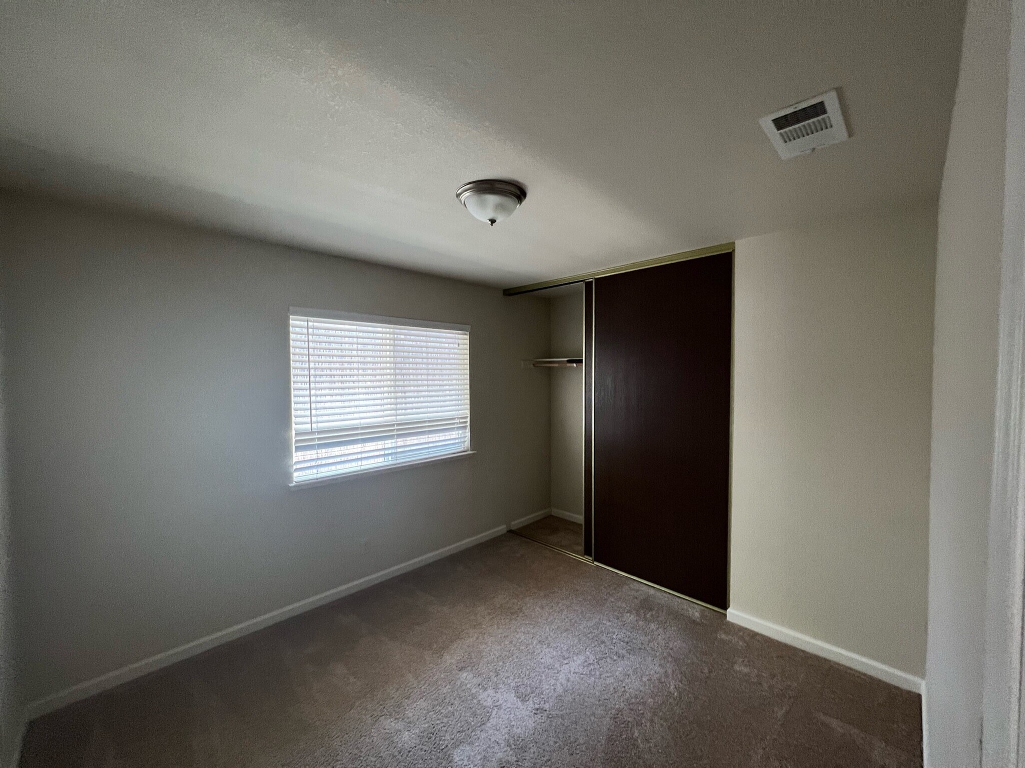 Building Photo - 4803 Lewis Carroll Way