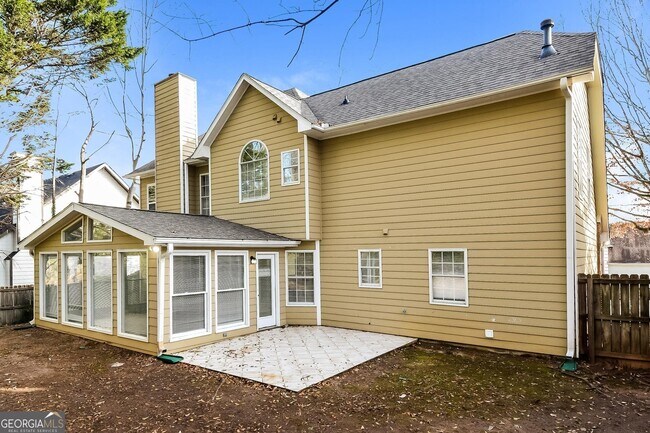 Building Photo - 742 Riverlanding Dr