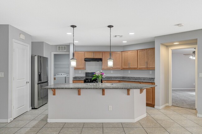 Building Photo - 5593 Markley Ave