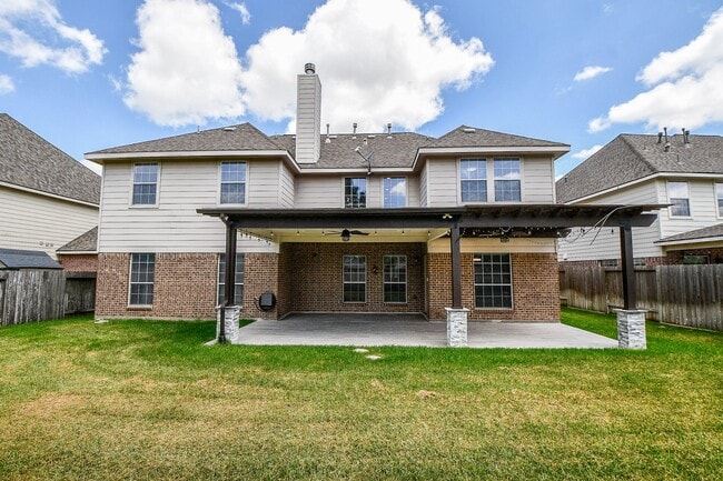 Building Photo - 26011 Pebble Terrane Ln