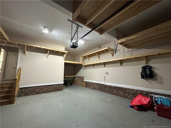 Building Photo - 195 Quail Hollow