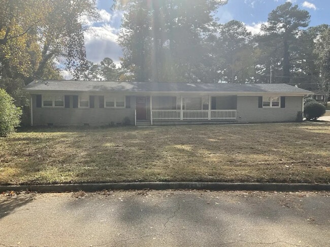 Building Photo - 1915 Timothy Dr SW