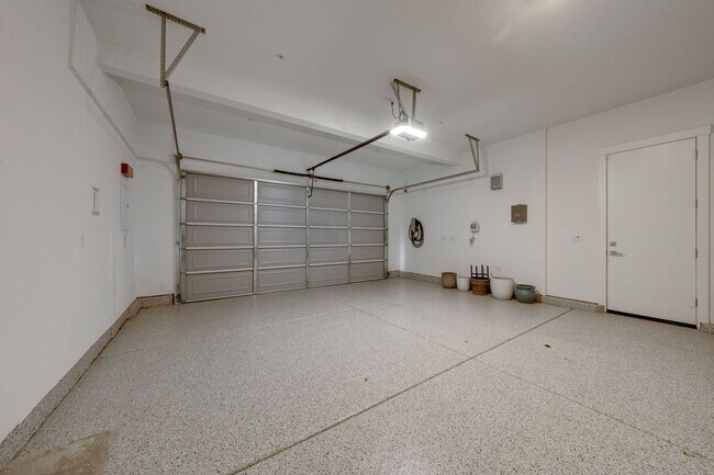 Building Photo - Newly Built 6BR Home with Panoramic Views in El Dorado Hills – 4,180 Sq Ft!