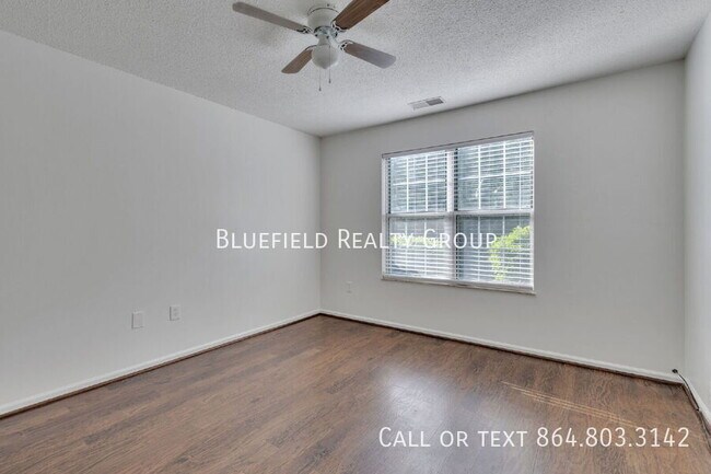 Building Photo - 4614 Old Spartanburg Rd