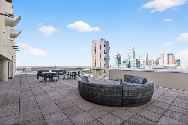 Building Photo - 315 Arlington Ave