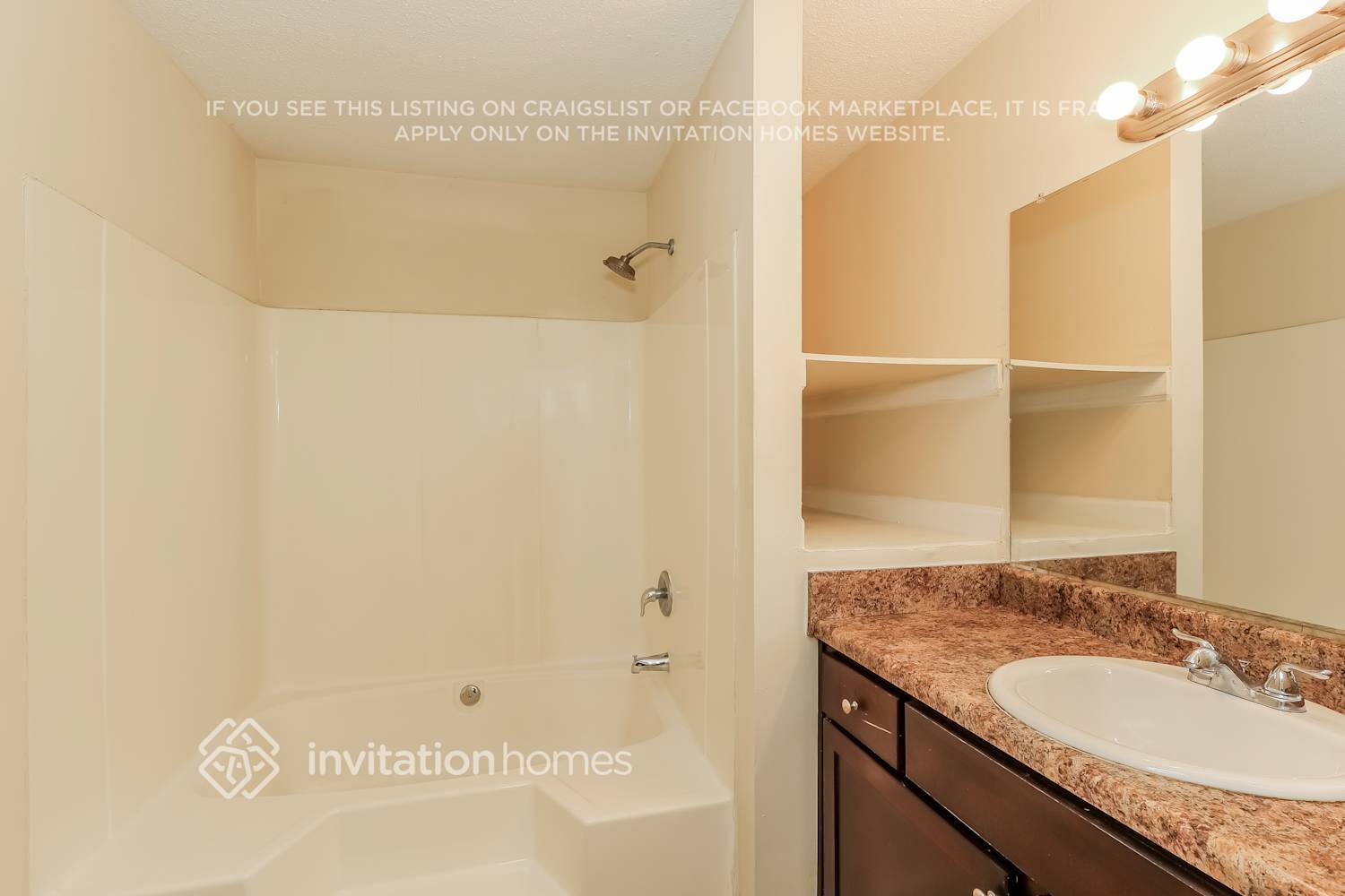 Building Photo - 6712 Songwood Dr