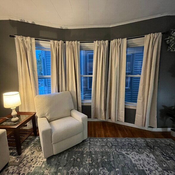 Building Photo - 580 Potomac Ave