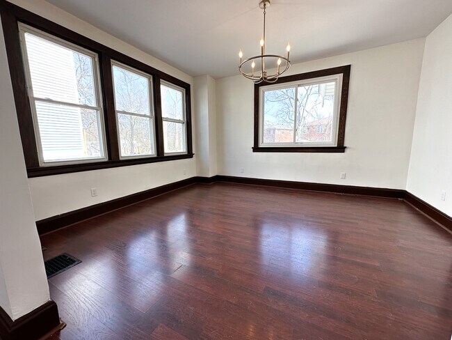 Building Photo - 6106 Kennedy Ave