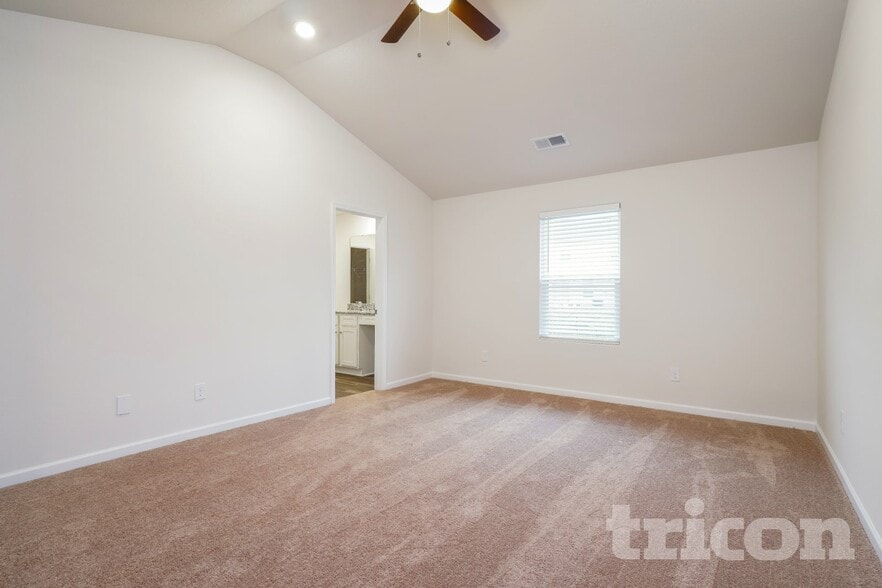 Building Photo - 6015 Mason Tucker Dr