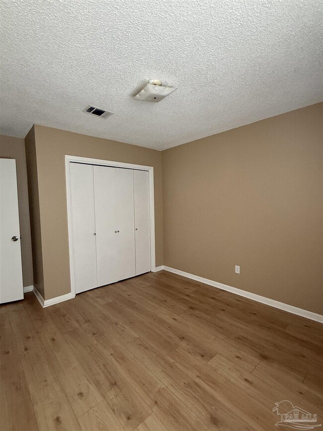 Building Photo - 2605 Talbert St