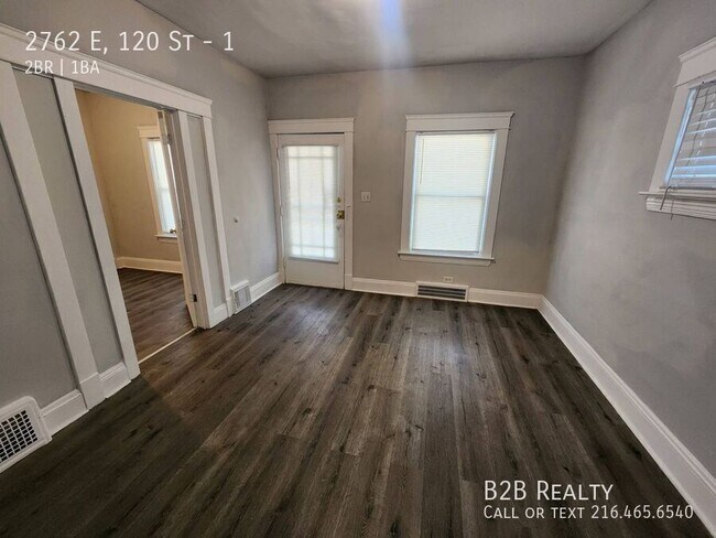 Building Photo - 2762 E 120th St