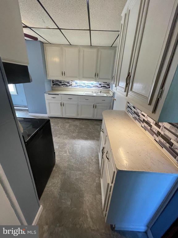 Building Photo - 4 S Farquhar St