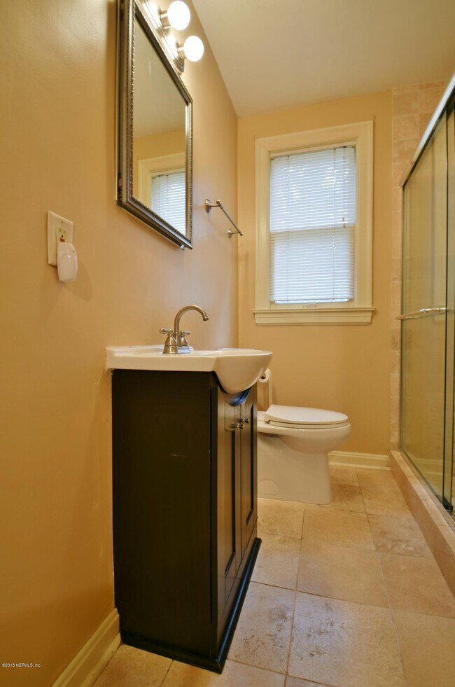 Building Photo - 2929 Arapahoe Ave