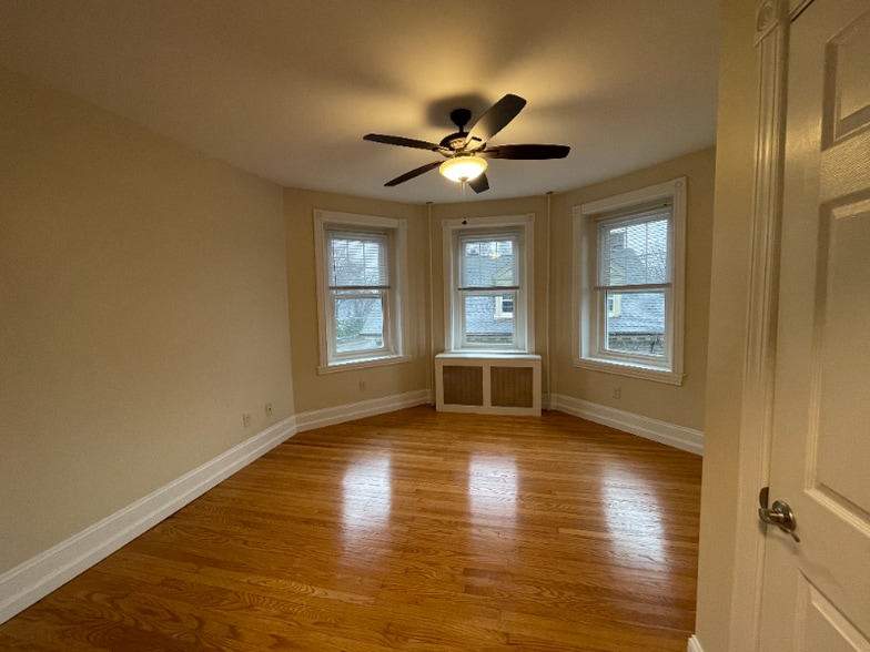 Building Photo - 400 Bethlehem Pike