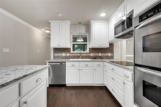 Building Photo - 120 Timber Ridge Dr