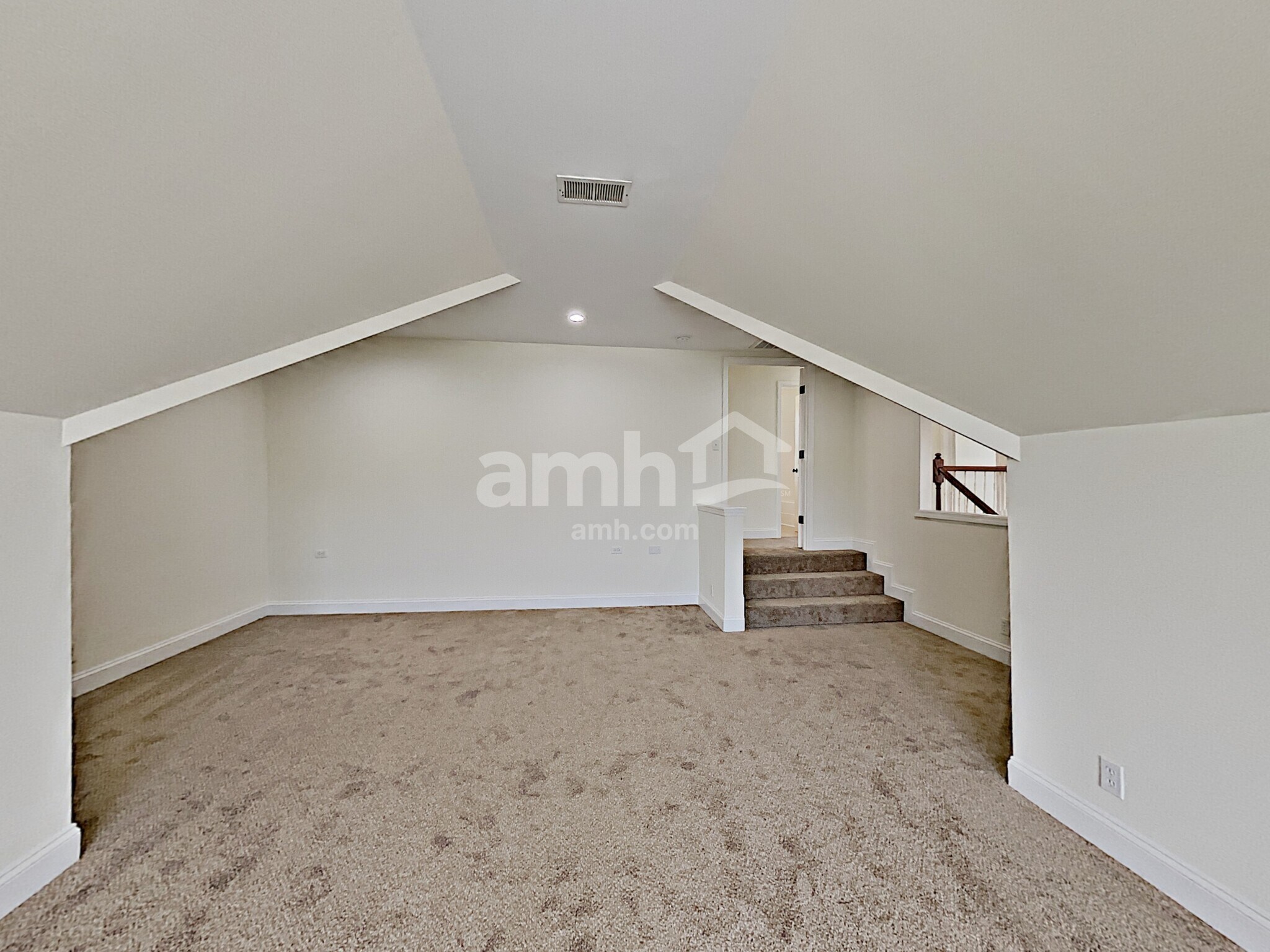 Building Photo - 312 Madrid Dr