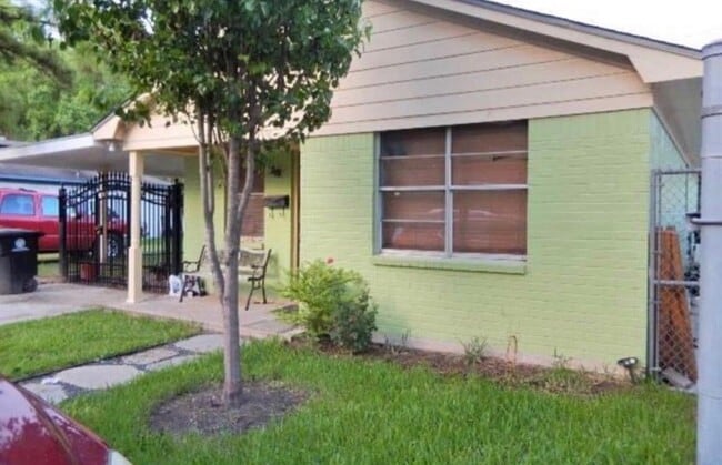 Building Photo - 4510 Pecan Park Cir