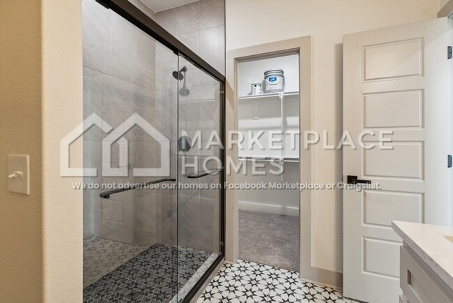 Building Photo - 1000 Clayton Rd