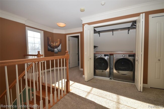 Building Photo - 42965 River Bend Dr