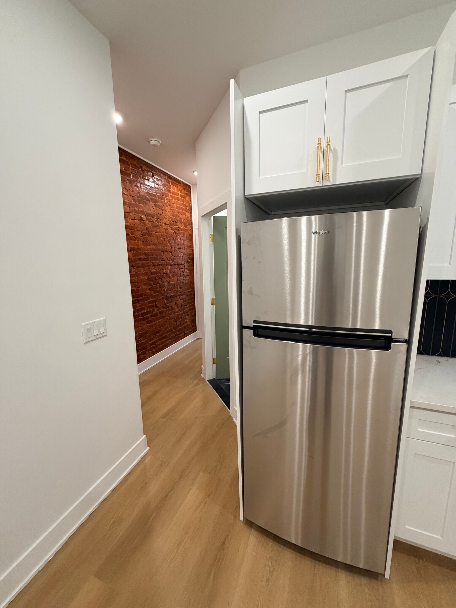 Building Photo - 1325 Kerbaugh St